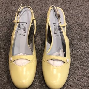 Cynthia Rowley Mary Jane 2’ heels - Size 9